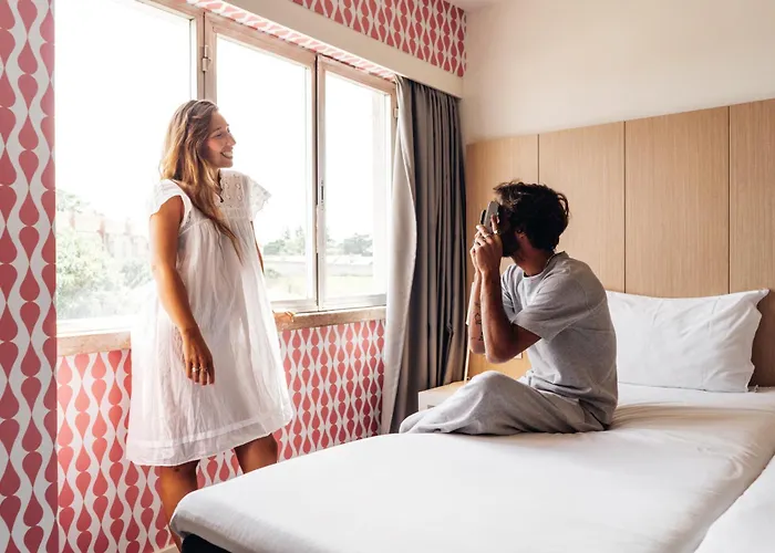 Готель Centro Saldanha 2*